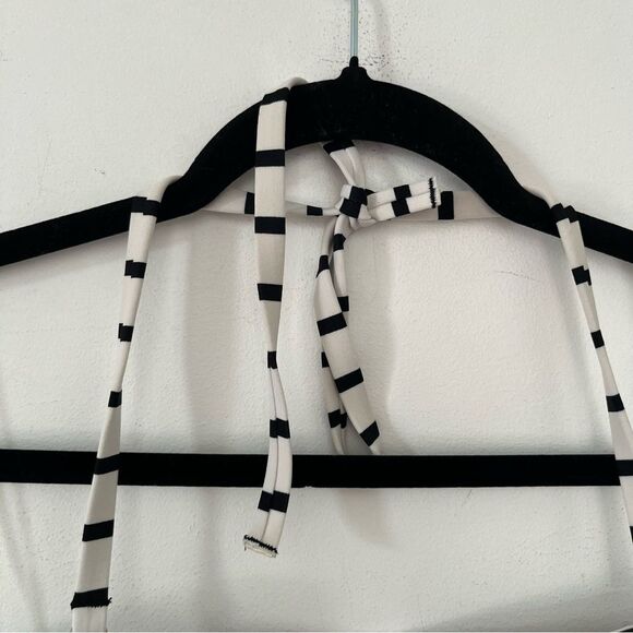 Victoria's Secret Black White Stripe One Piece Convertible Strap Swimsuit - Picture 8 of 11